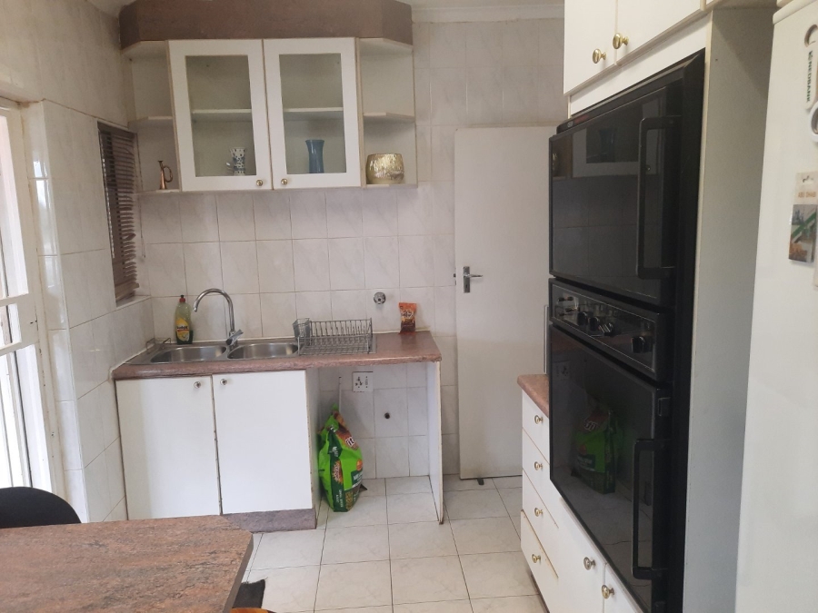 3 Bedroom Property for Sale in Sophiatown Gauteng