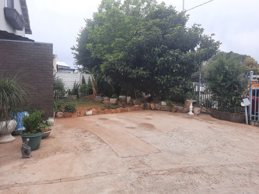 3 Bedroom Property for Sale in Sophiatown Gauteng