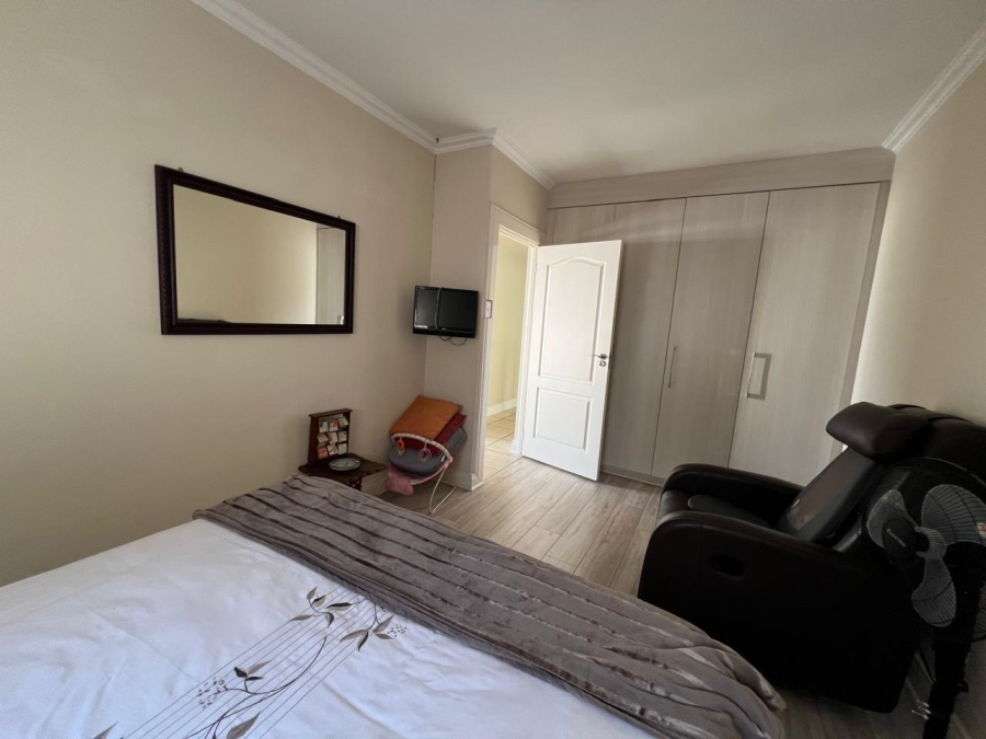 To Let 4 Bedroom Property for Rent in Morningside Gauteng