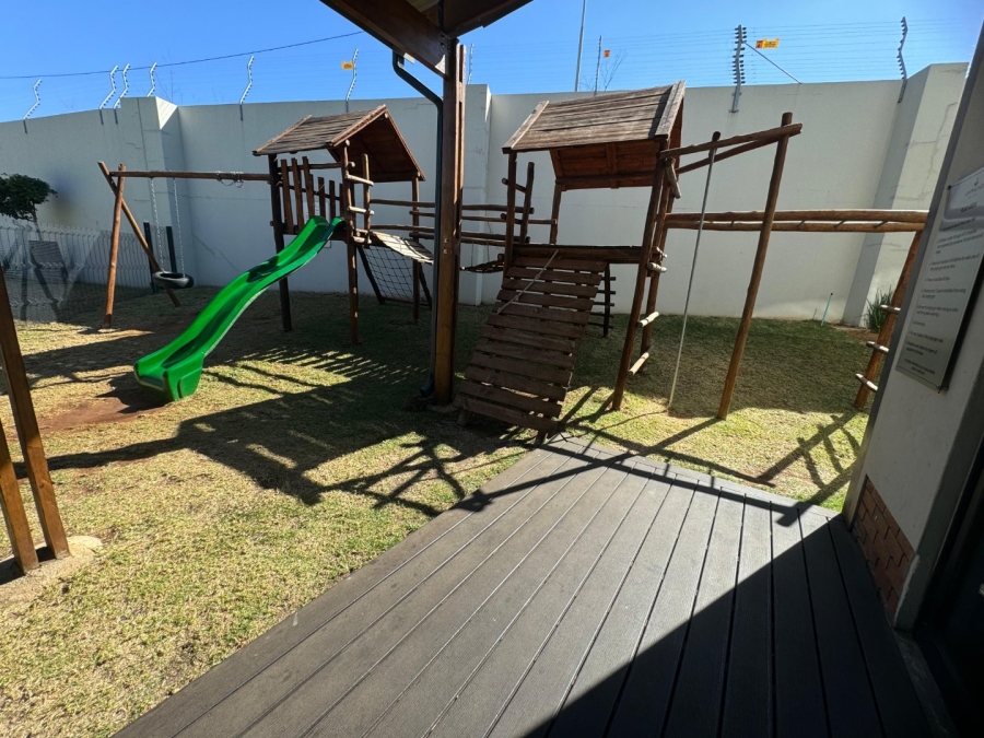 2 Bedroom Property for Sale in Carlswald Gauteng