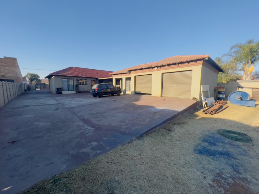 3 Bedroom Property for Sale in Leondale Gauteng