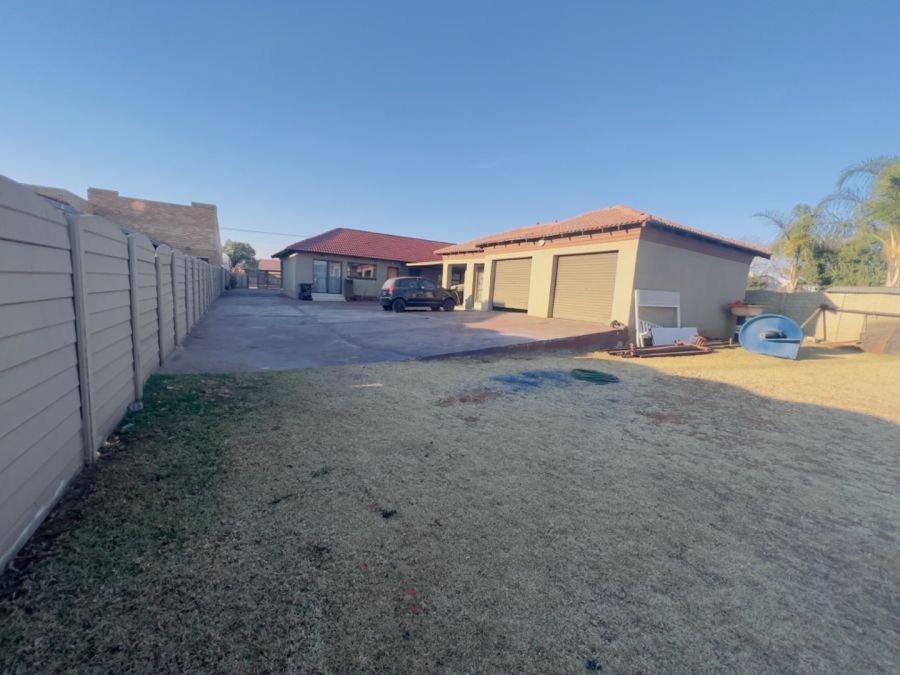 3 Bedroom Property for Sale in Leondale Gauteng