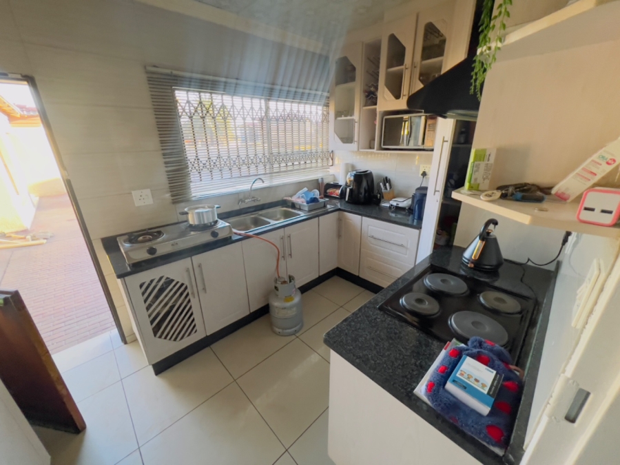 3 Bedroom Property for Sale in Leondale Gauteng