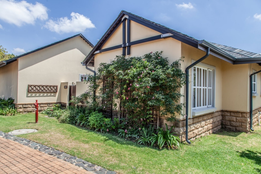 2 Bedroom Property for Sale in Waterfall Hills Mature Lifestyle Estate Gauteng