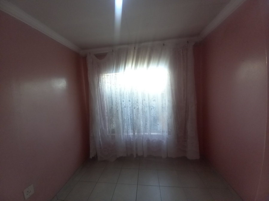 3 Bedroom Property for Sale in Alrapark Gauteng