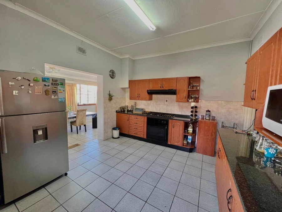 4 Bedroom Property for Sale in Crosby Gauteng