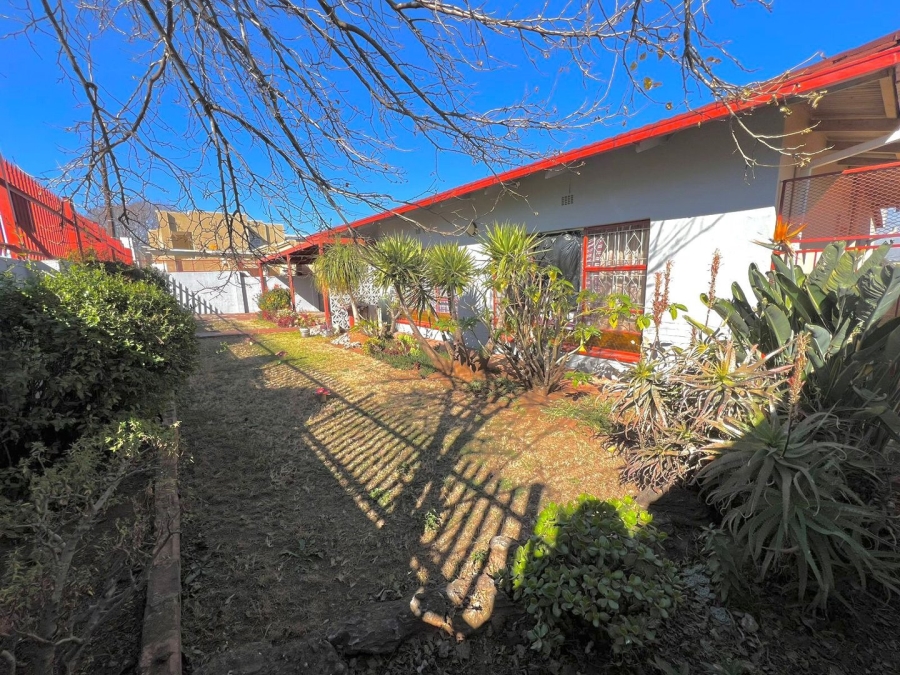 4 Bedroom Property for Sale in Crosby Gauteng