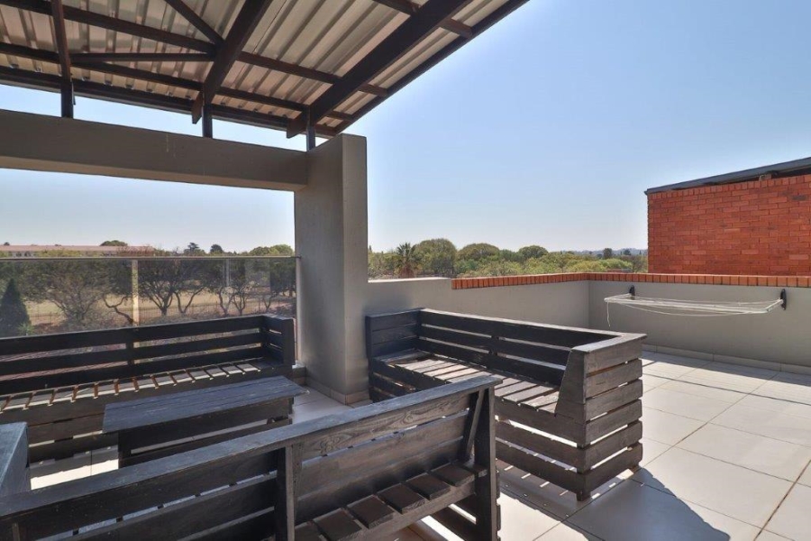 2 Bedroom Property for Sale in Bartlett Gauteng