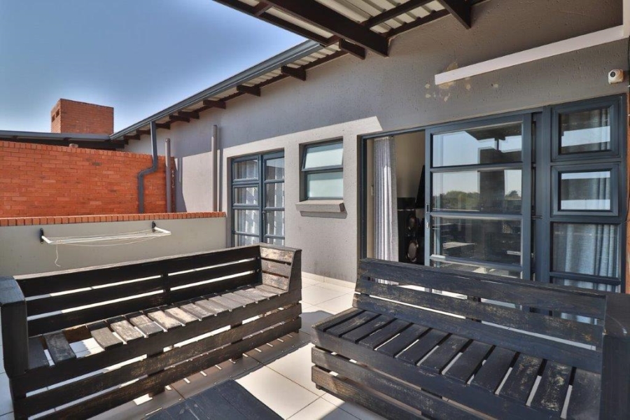 2 Bedroom Property for Sale in Bartlett Gauteng