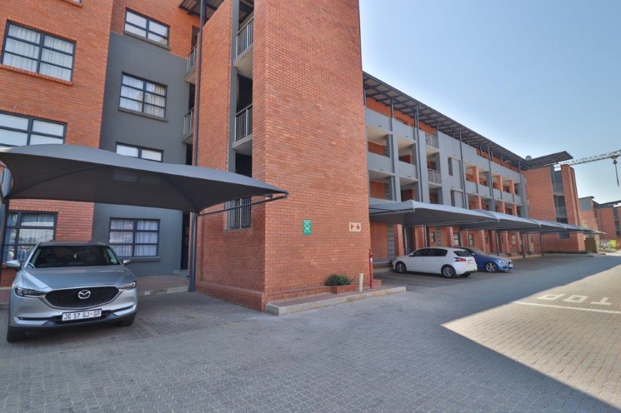 2 Bedroom Property for Sale in Bartlett Gauteng