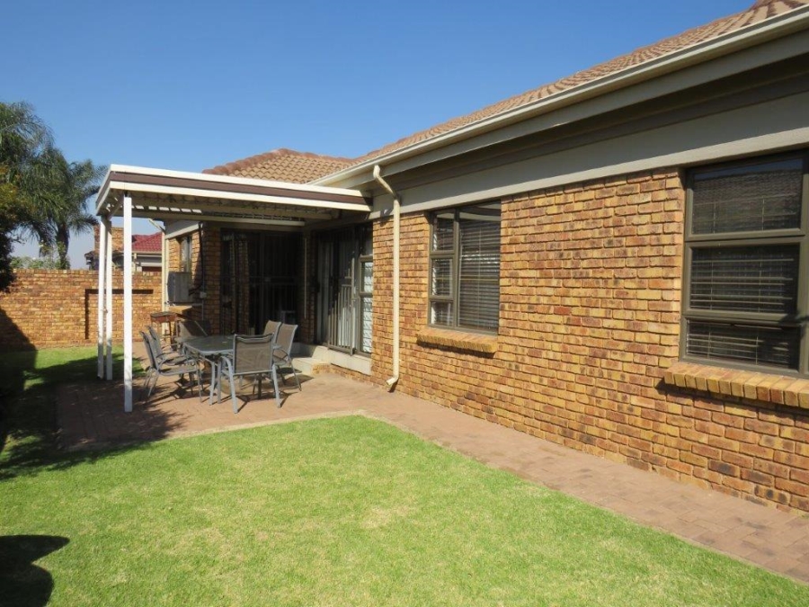 3 Bedroom Property for Sale in New Market Park Gauteng