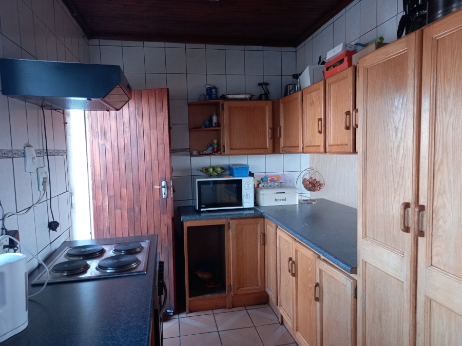 3 Bedroom Property for Sale in Alrapark Gauteng