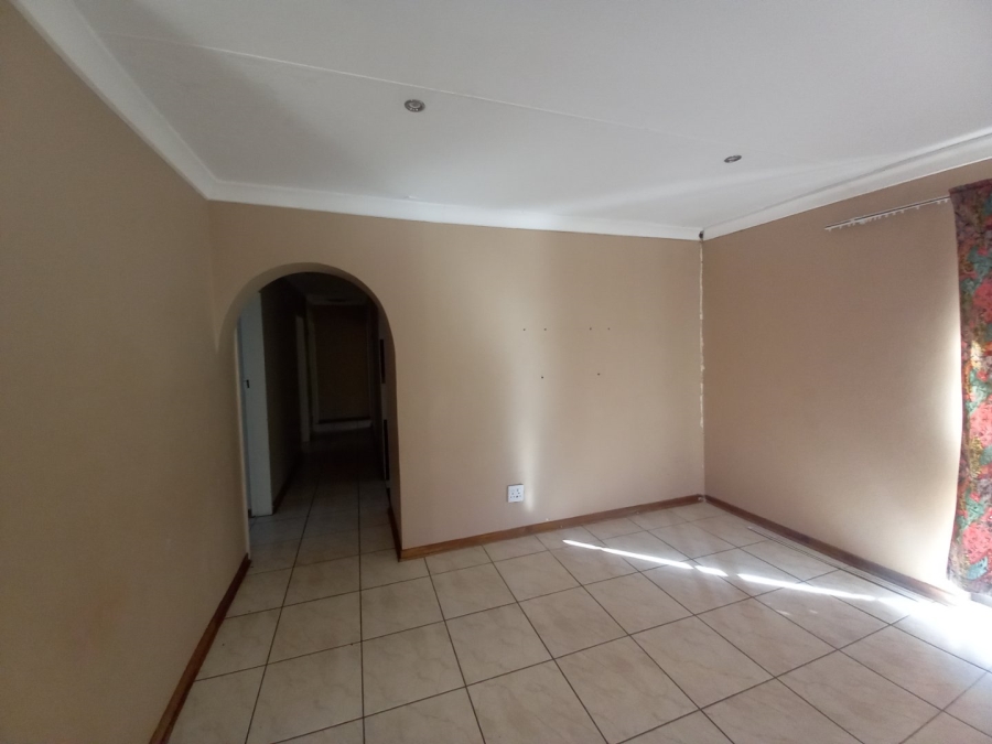 To Let 3 Bedroom Property for Rent in Visagie Park Gauteng