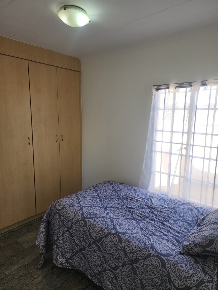 2 Bedroom Property for Sale in Wierda Crest Estate Gauteng