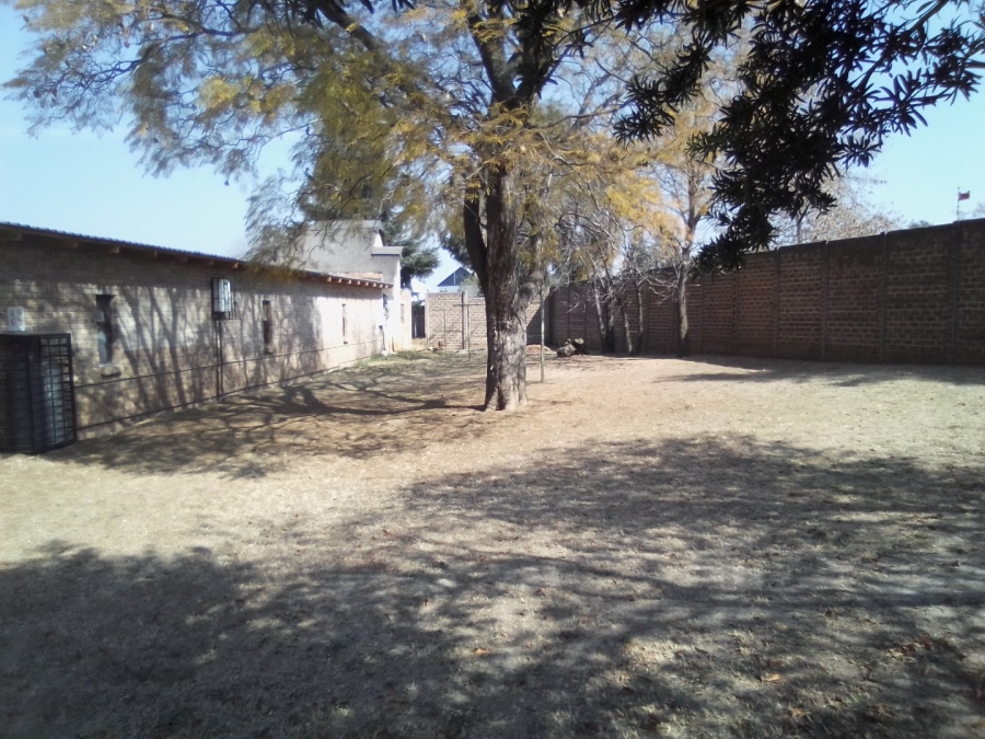 To Let 1 Bedroom Property for Rent in President Park Gauteng