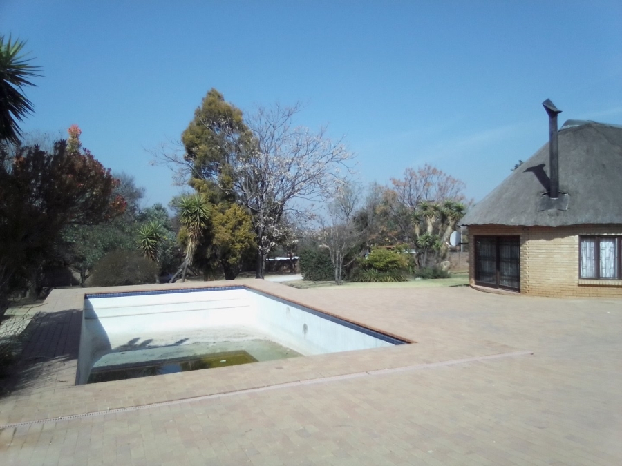 To Let 1 Bedroom Property for Rent in President Park Gauteng