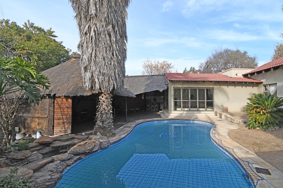 5 Bedroom Property for Sale in Bryanston Gauteng