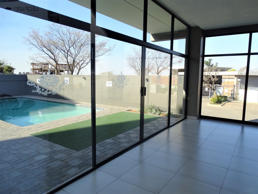 To Let 2 Bedroom Property for Rent in North Riding Gauteng