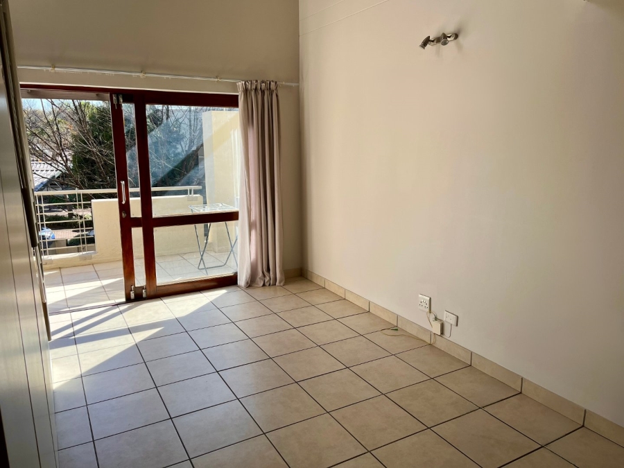 To Let 1 Bedroom Property for Rent in Fourways Gauteng