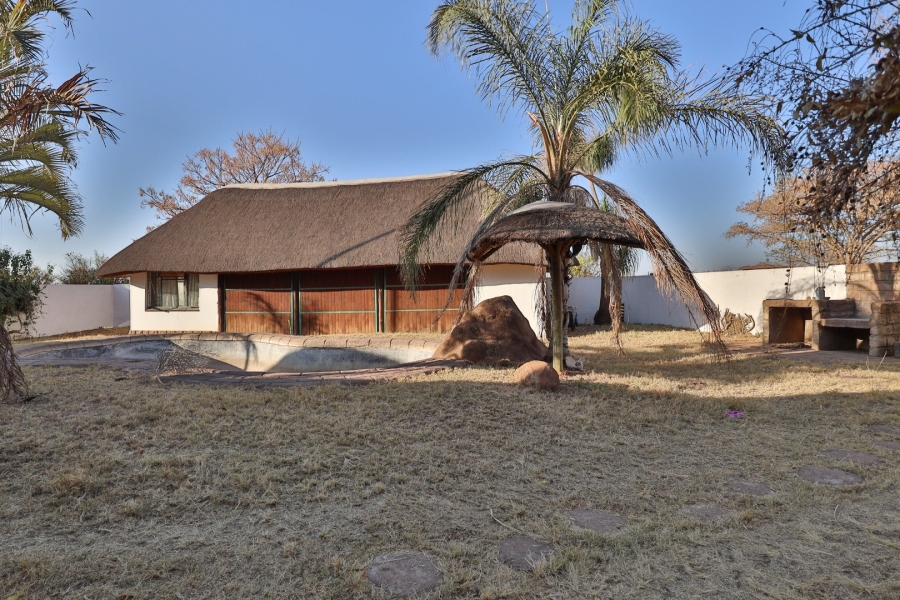 4 Bedroom Property for Sale in Grootvaly AH Gauteng