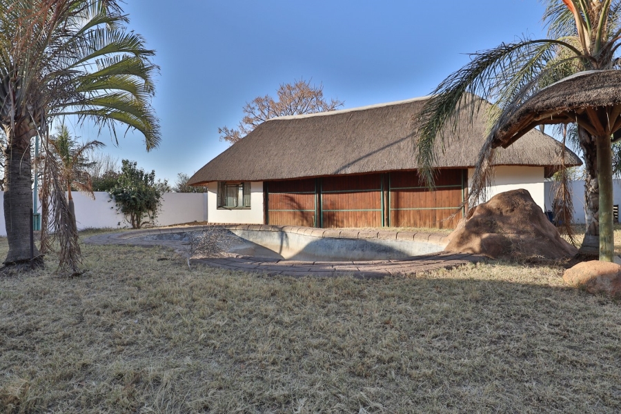 4 Bedroom Property for Sale in Grootvaly AH Gauteng