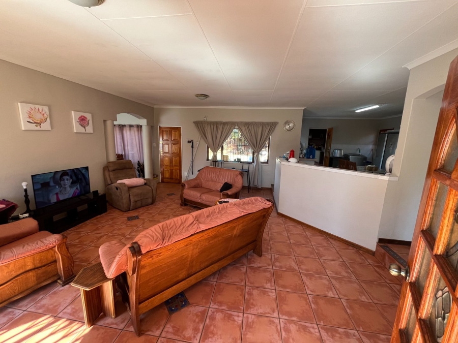 3 Bedroom Property for Sale in Garsfontein Gauteng