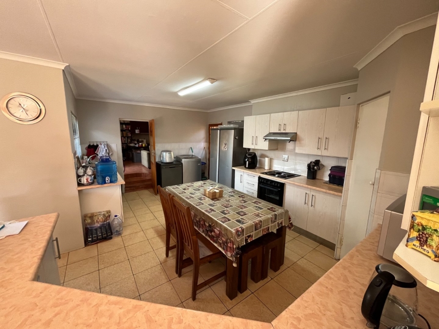 3 Bedroom Property for Sale in Garsfontein Gauteng