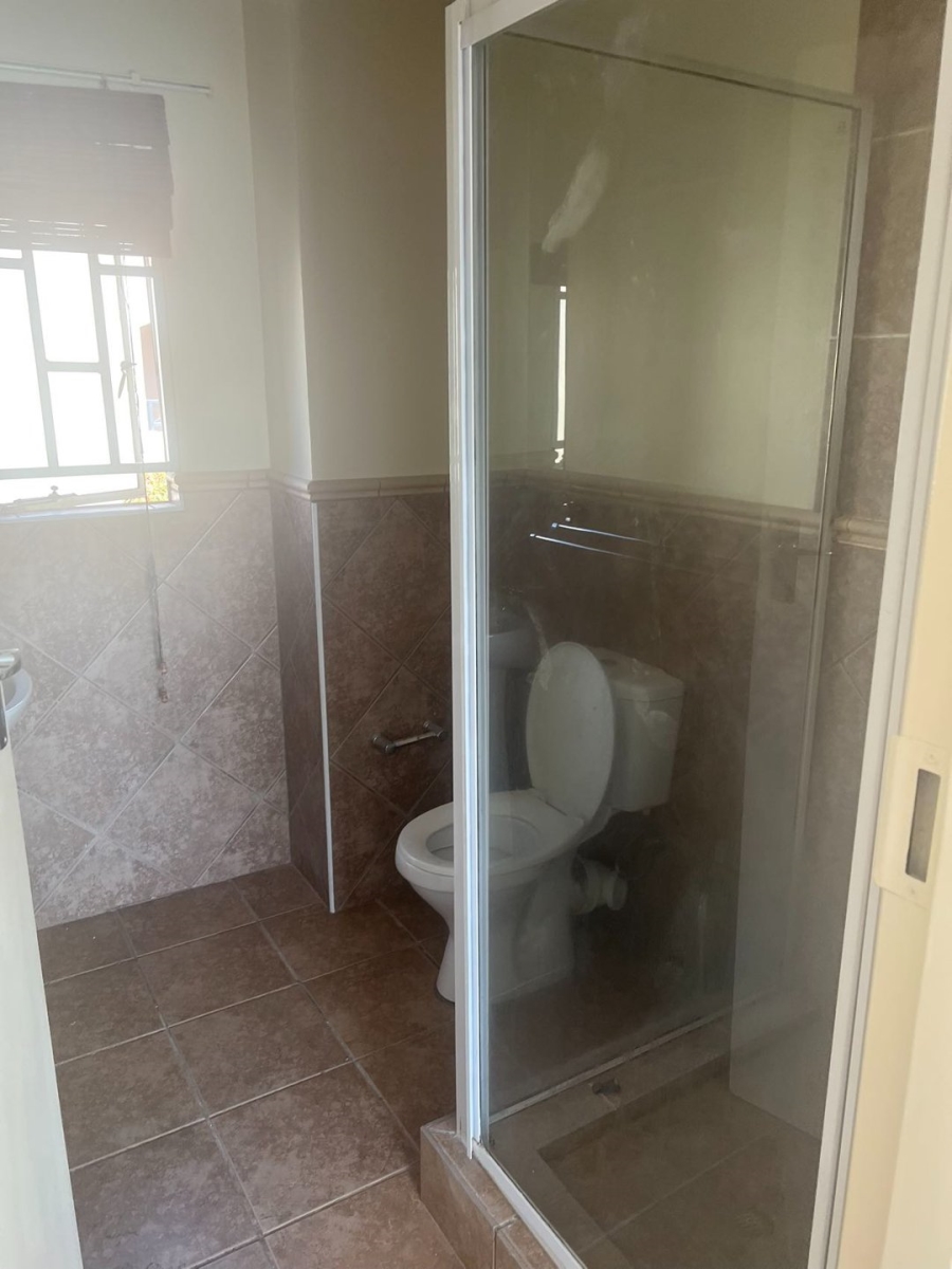 To Let 2 Bedroom Property for Rent in Bergbron Gauteng