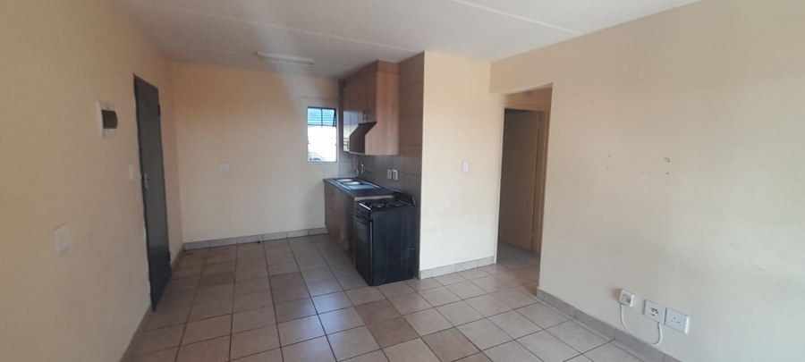 2 Bedroom Property for Sale in Chantelle Gauteng