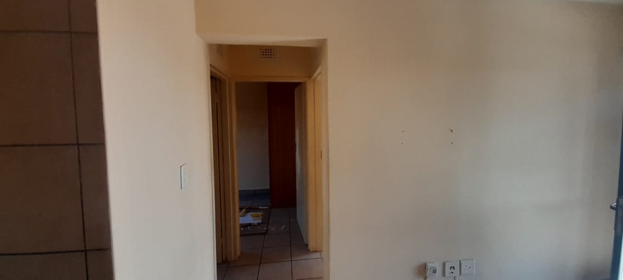 2 Bedroom Property for Sale in Chantelle Gauteng