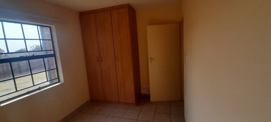 2 Bedroom Property for Sale in Chantelle Gauteng