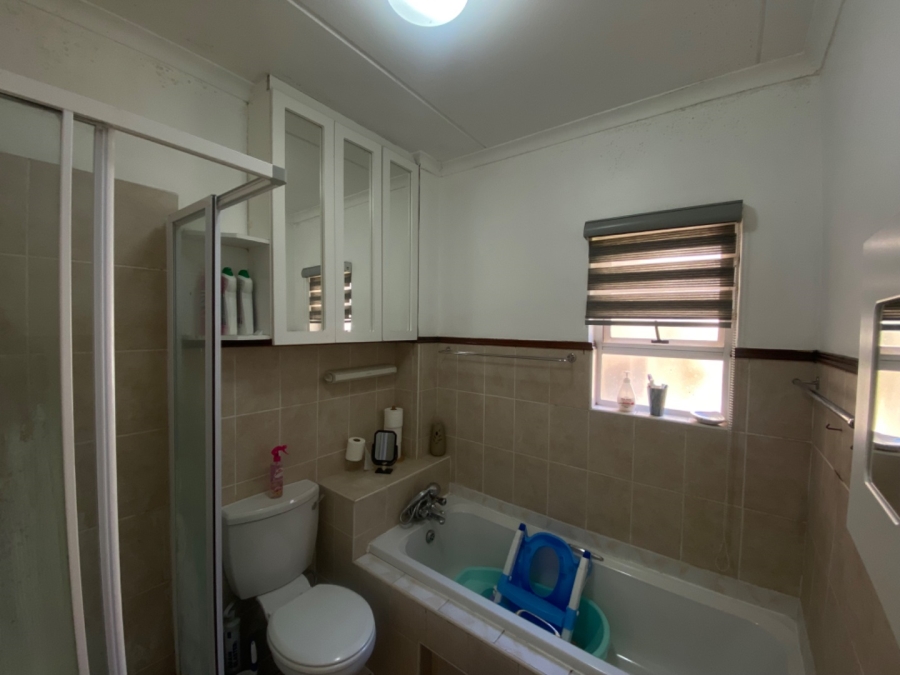 2 Bedroom Property for Sale in Sunninghill Gauteng