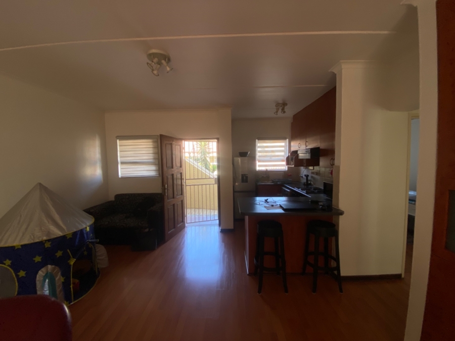 2 Bedroom Property for Sale in Sunninghill Gauteng