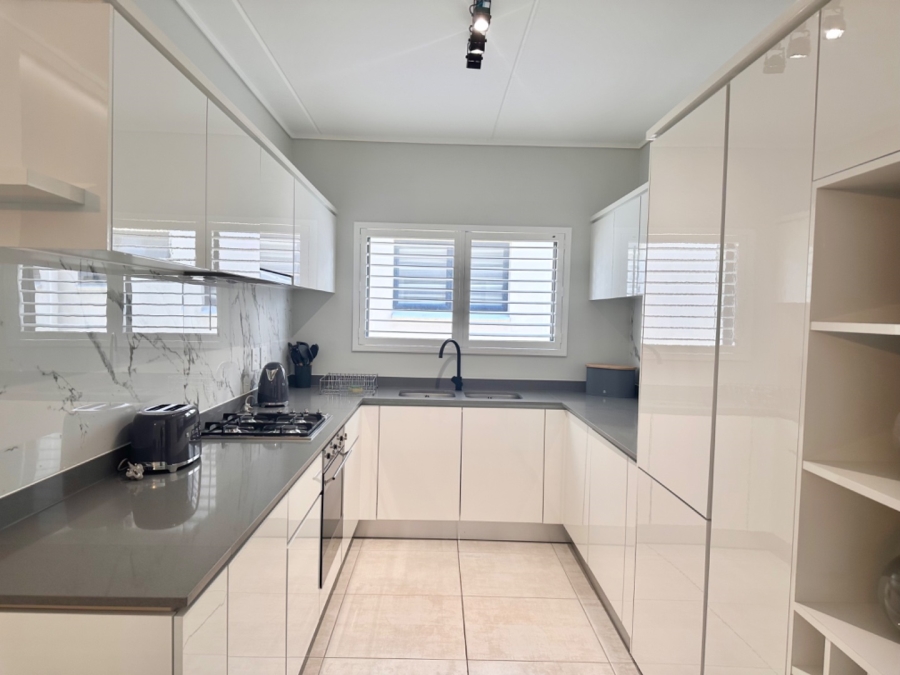 To Let 3 Bedroom Property for Rent in The Polofields Gauteng