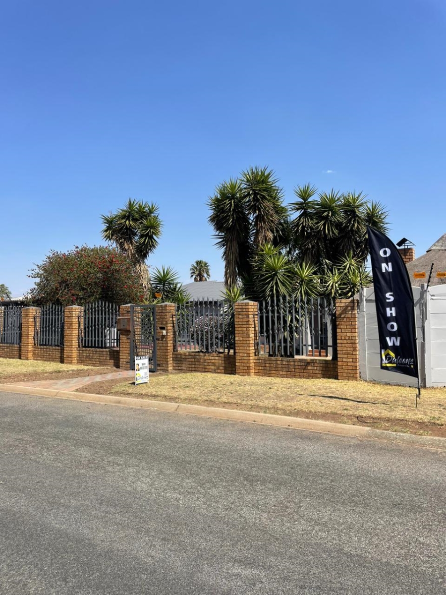 3 Bedroom Property for Sale in Van Dyk Park Gauteng