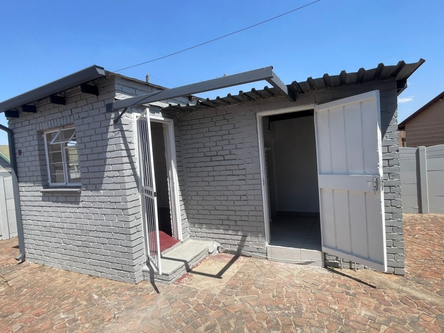 3 Bedroom Property for Sale in Van Dyk Park Gauteng