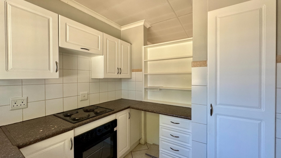 2 Bedroom Property for Sale in Clubview Gauteng