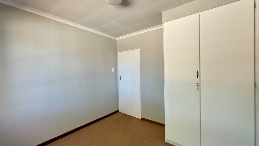 2 Bedroom Property for Sale in Clubview Gauteng