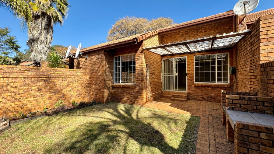 2 Bedroom Property for Sale in Clubview Gauteng