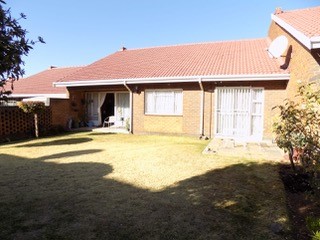 3 Bedroom Property for Sale in Rustivia Gauteng