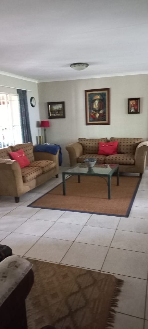 3 Bedroom Property for Sale in Nestpark A H Gauteng