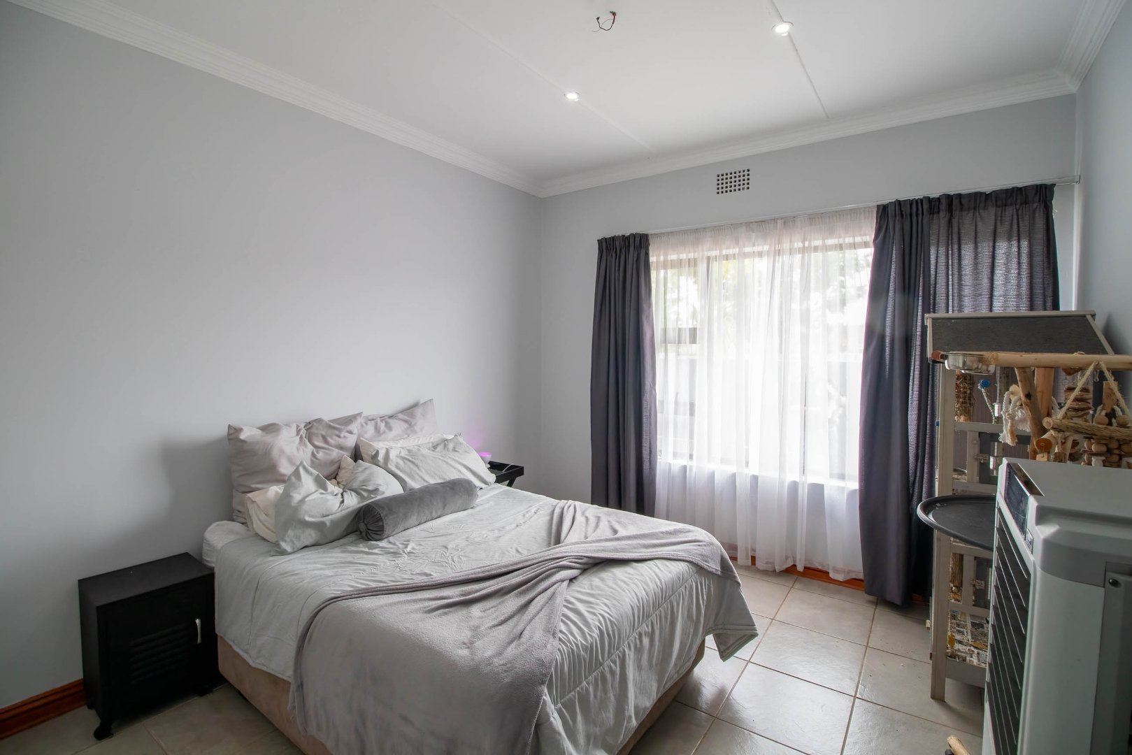 6 Bedroom Property for Sale in Aston Manor Gauteng