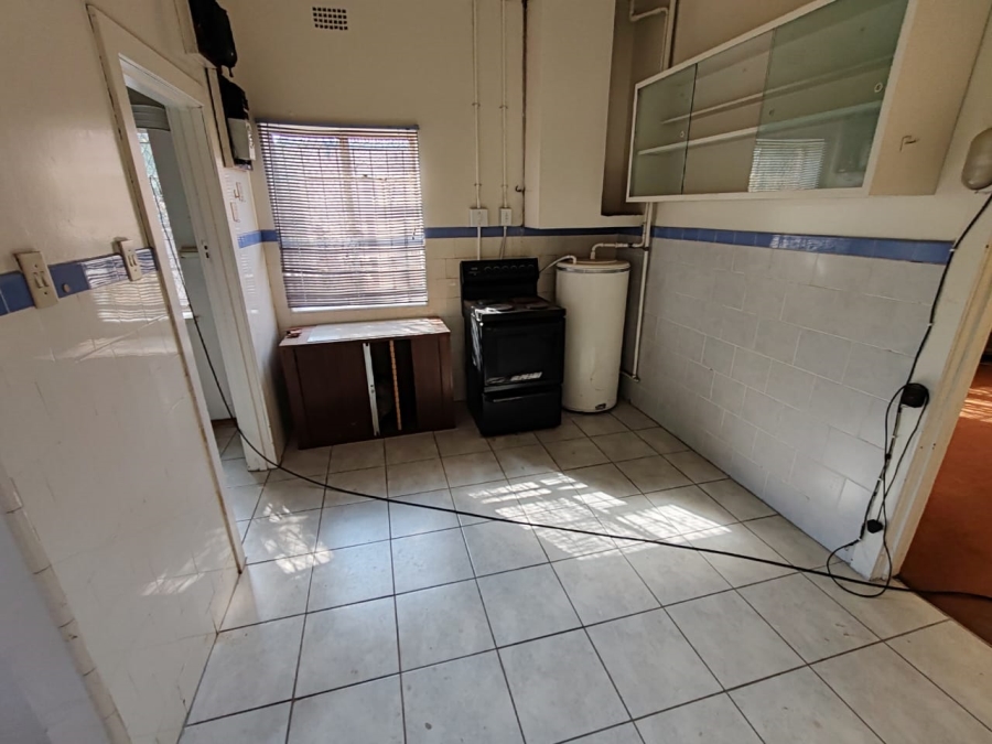 To Let 3 Bedroom Property for Rent in Florida Gauteng