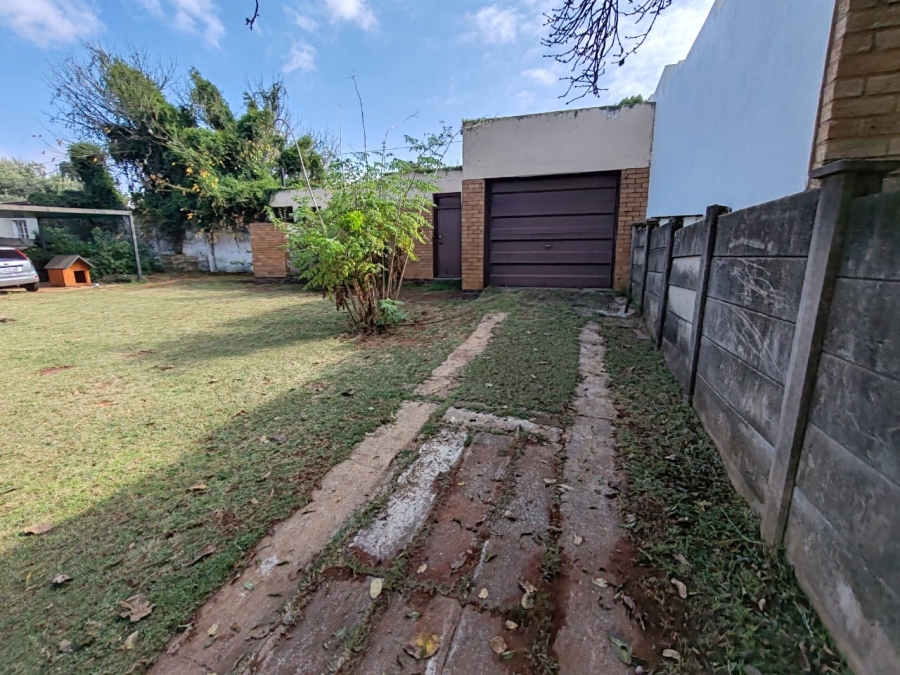 To Let 3 Bedroom Property for Rent in Florida Gauteng