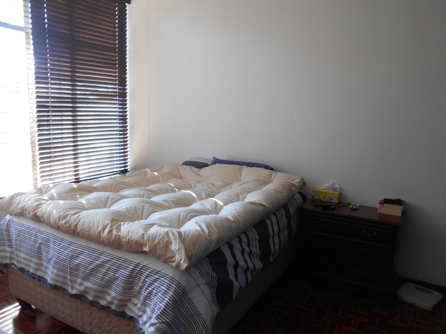 To Let 2 Bedroom Property for Rent in Groenkloof Gauteng