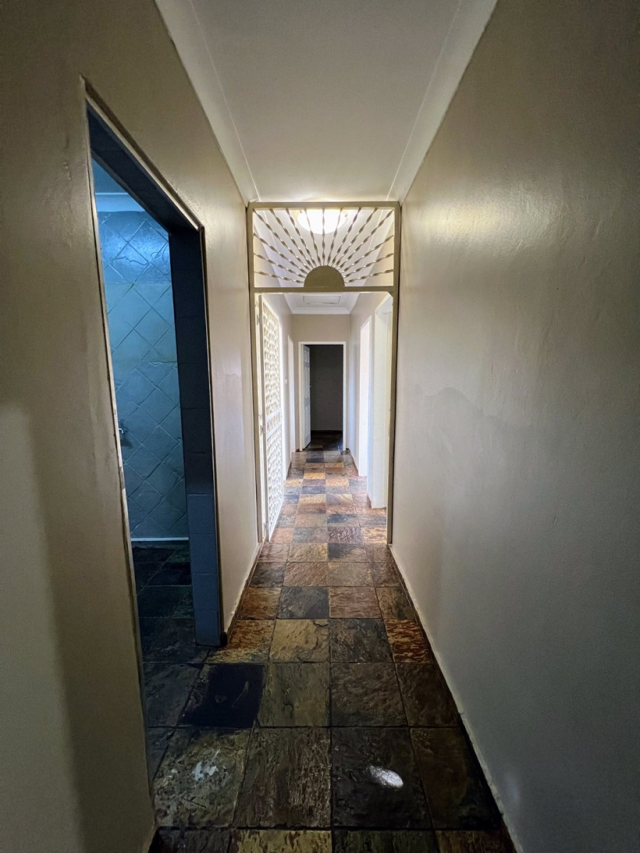 4 Bedroom Property for Sale in Sinoville Gauteng