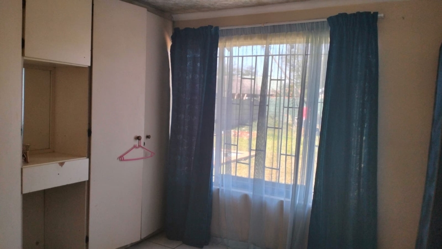 3 Bedroom Property for Sale in Dawn Park Gauteng