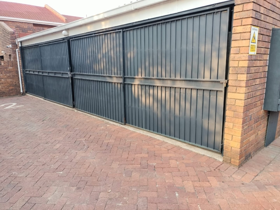 3 Bedroom Property for Sale in Moreleta Park Gauteng