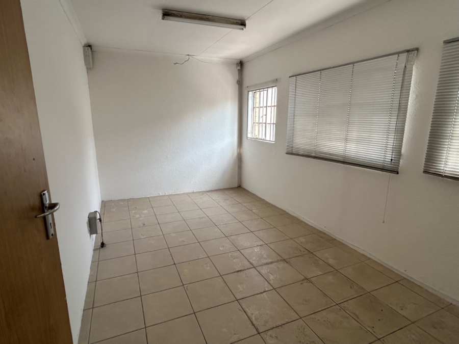 To Let commercial Property for Rent in Jet Park Gauteng