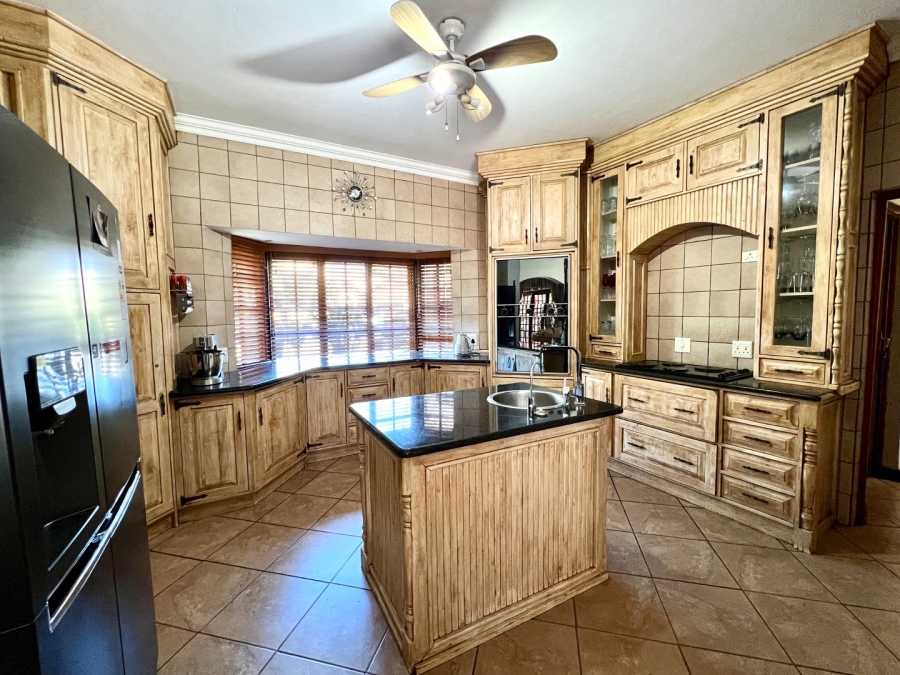 5 Bedroom Property for Sale in Irene Farm Villages Gauteng